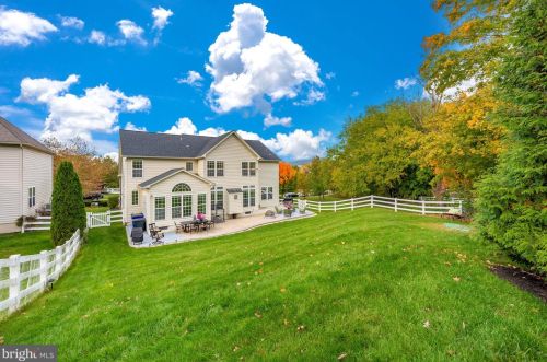625 Glenbrook Dr, Middletown MD  21769-7739 exterior