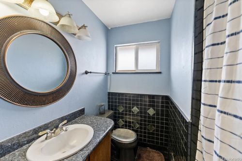 9120 Beechwood Dr, Denver CO  80229-4050 exterior