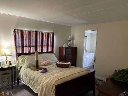 3963 Fraser Cir, Gainesville, GA 30506-2697