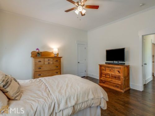 466 Hemlock Cir, Atlanta GA  30316-1838 exterior