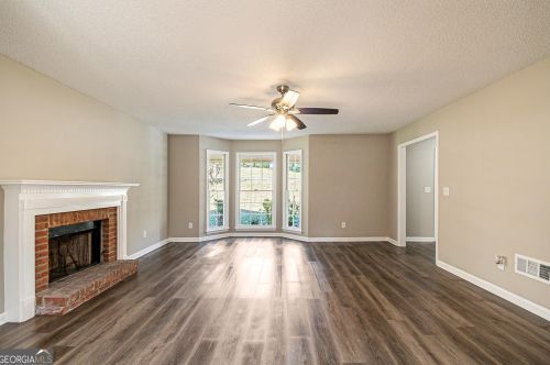2863 Axton Cv, Lithia Springs, GA 30122-2911