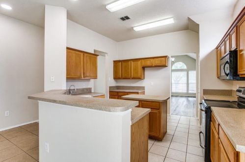 6709 Braeview Dr, Fort Worth TX  76137-6313 exterior