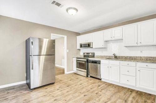 261 Howell Ter, Atlanta GA  30331-4010 exterior