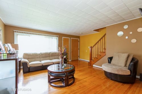 1555 183rd St, Homewood, IL 60430-3401