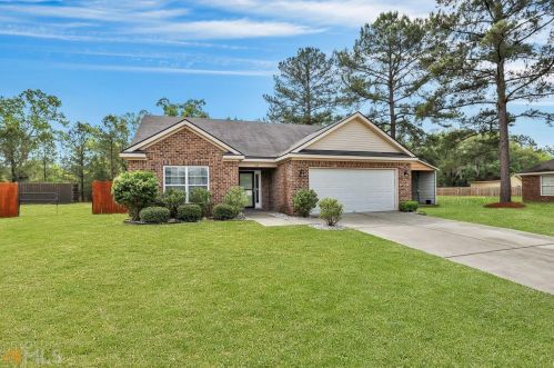165 Huger St, Rincon, GA 31326-5725