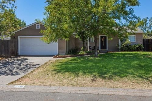 7139 Zelinda Dr, Fair Oaks, CA 95628-4559