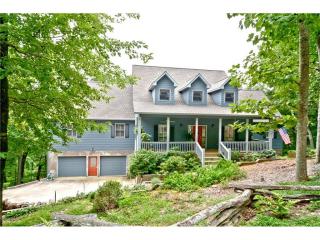 210 Moss Patch Trl, Big Canoe, GA 30143-7593