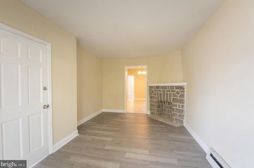 1649 Hunting Park Ave, Philadelphia PA 19140-2826 exterior