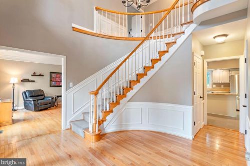 14729 Silverstone Dr, Silver Spring, MD 20905-7421