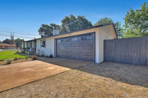 7106 Orch St, Riverside CA  92504-3958 exterior
