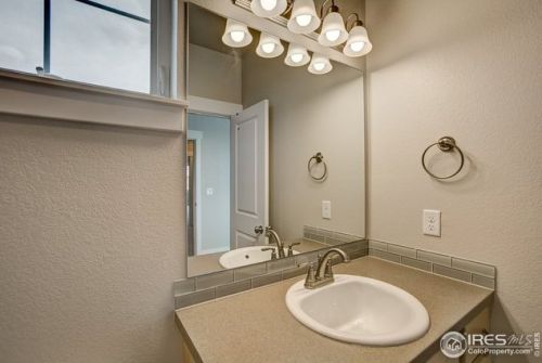 1736 50 St, Loveland CO 80538 exterior