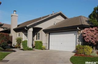 1324 Lakeshore Dr, Lodi, CA 95242-3924