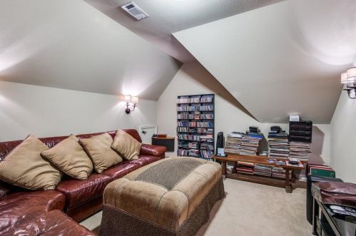 2119 Hl, Irving TX 75038-6296 exterior