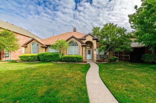 2304 Dampton Dr, Plano, TX 75025-2471