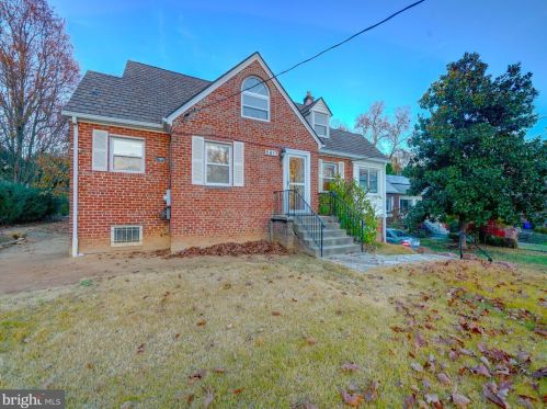 8817 2nd Ave, Silver Spring MD  20910-2724 exterior