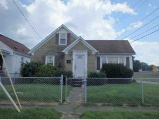 400 17 St, Dunbar WV  25064-2807 exterior