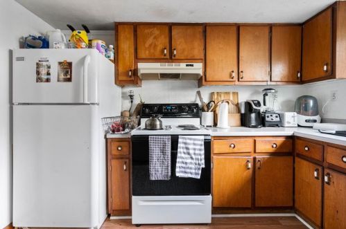 1753 Ellen St, Atlanta GA  30318-2711 exterior