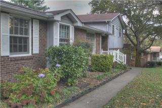5003 Bonnaside Dr, Hermitage, TN 37076-1903