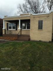 110 Park Ave, Weirton WV  26062-3741 exterior