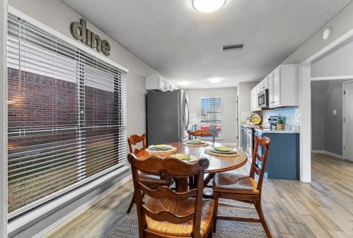 5229 Turtle Cv Rd, Garland TX 75044-4931 exterior