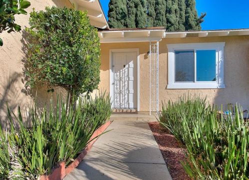 11887 Vista Ave, Chino, CA 91710-1755