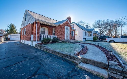 1304 Brooke Ave, Cincinnati, OH 45230-2805