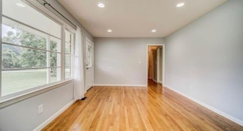 124 Angelo Rd, Newnan, GA 30263-3921