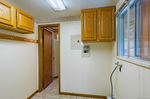 98 Button Rock Rd, Lyons CO  80540-8278 exterior