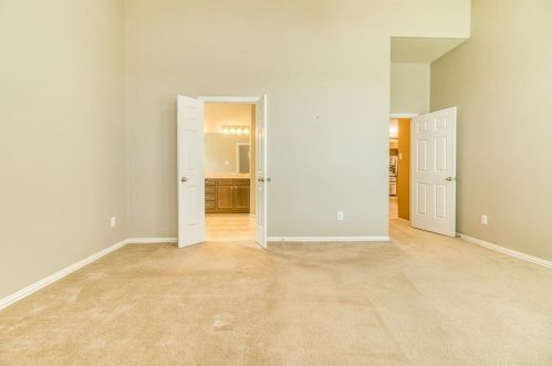 302 Round Lake Dr, Richmond TX 77469-1778 exterior