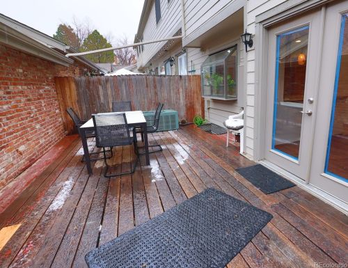 4212 Fairplay Cir, Denver CO 80014-8373 exterior