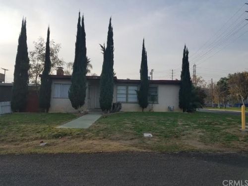 18509 14th St, Bloomington, CA 92316-3327