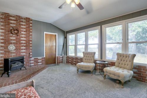 126 Cedar St, Carlisle PA  17013-2201 exterior