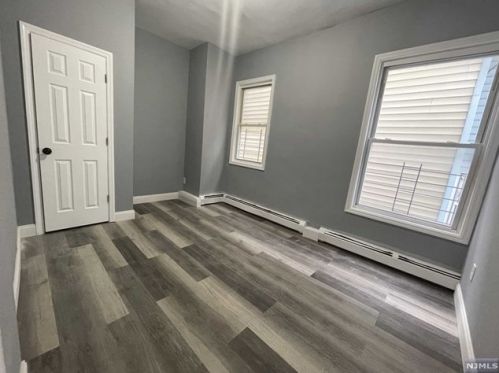 428 River St, Paterson NJ  07524-1918 exterior