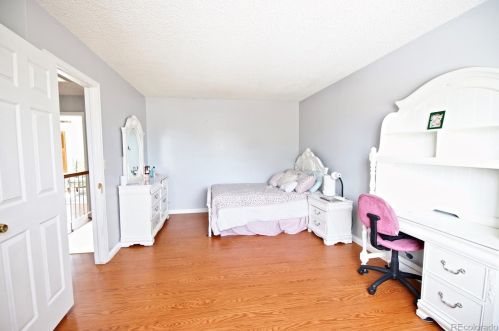 848 Naples Way, Aurora CO 80017-3170 exterior