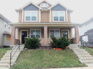 244 Hendricks Pl, Indianapolis IN  46201-3134 exterior