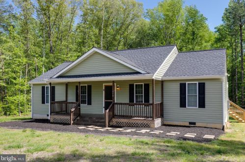 498 Winding Ridge Way, Bumpass, VA 23024-4233
