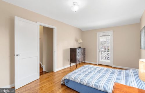 1626 Oakview Dr, Silver Spring MD 20903-2243 exterior