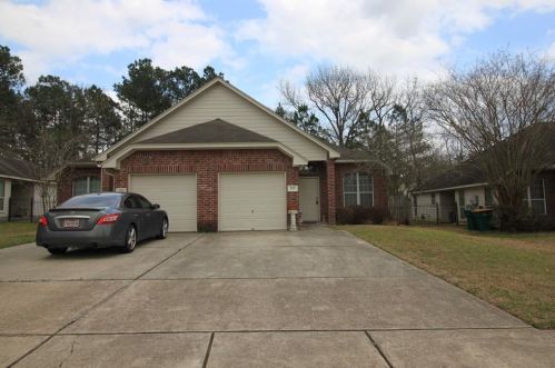 230 Canterbury Dr, Conroe TX  77303-1852 exterior