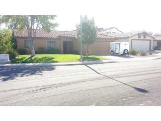 936 Sunnyfield Way, Henderson, NV 89015-8545