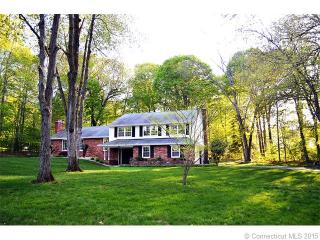 520 Squire Hill Rd, Cheshire, CT 06410-1839