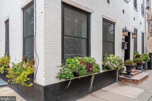 1803 Catharine St, Philadelphia PA  19146-1837 exterior
