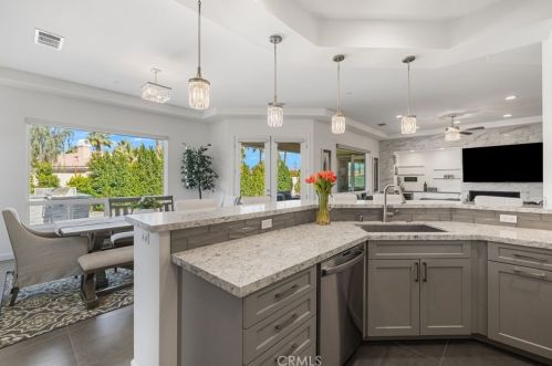 81830 Seabiscuit Way, La Quinta CA  92253-8949 exterior