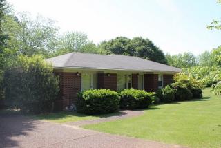765 Oak Grove Rd, Goodspring, TN 38460-5303