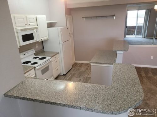 1930 Shamrock Dr, Broomfield CO exterior