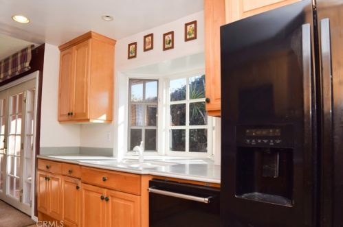 915 Hilda St, Anaheim CA  92806-4844 exterior