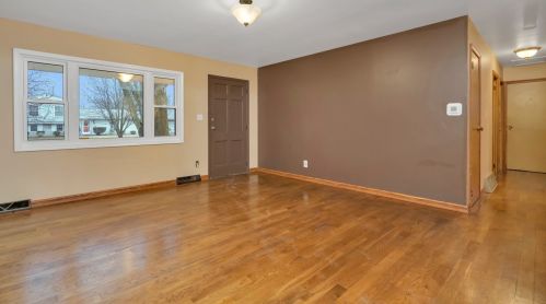 2611 Campbell St, Joliet, IL 60435-6407