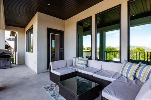 406 Rdg Ln, Alpine UT exterior