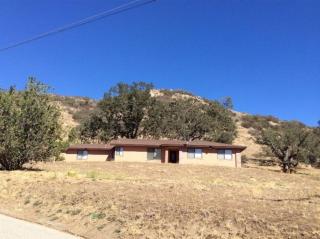 23300 Columbia Ct, Tehachapi, CA 93561-9210