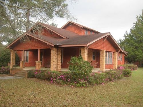 227 Green St, Boston, GA 31626-4165