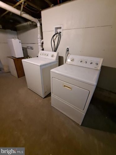 613 Front St, Camden NJ  08102-2129 exterior